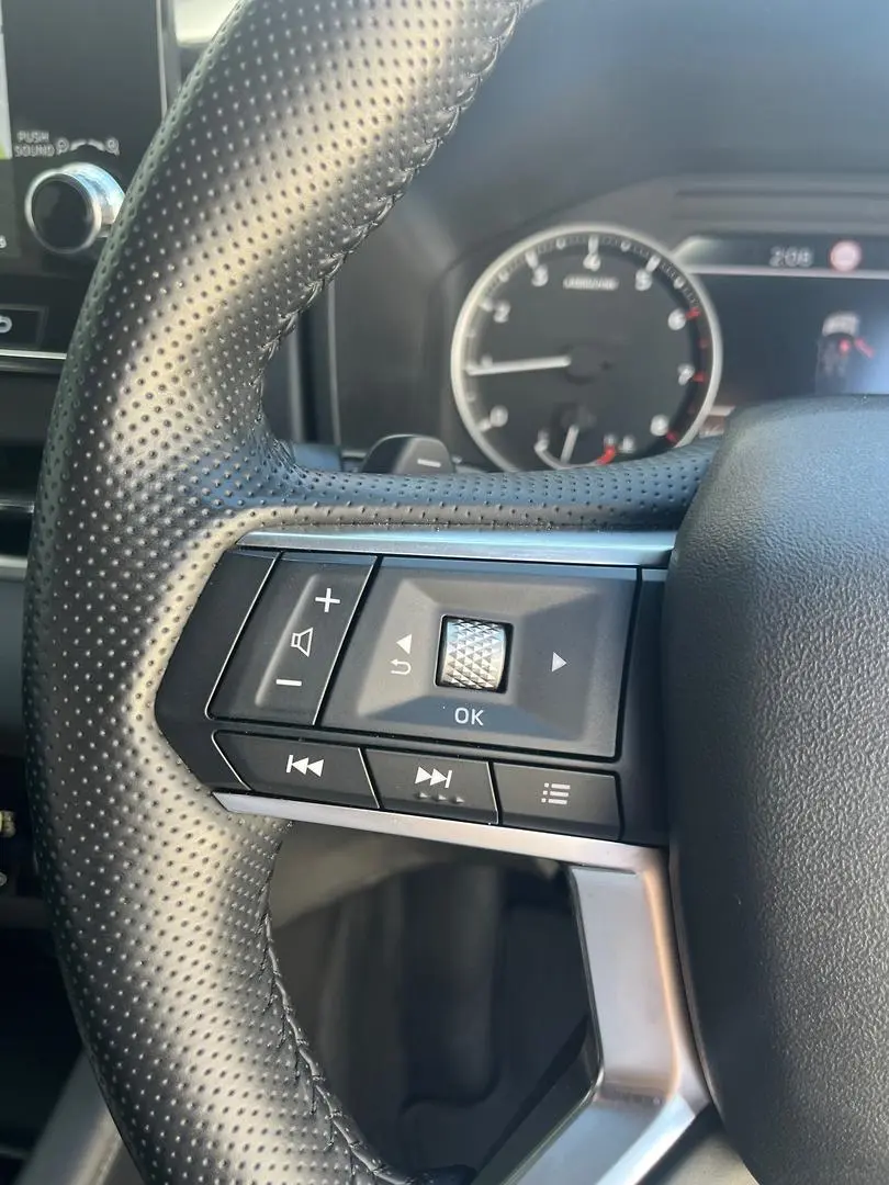 2024 Mitsubishi Outlander Gallery Image 22