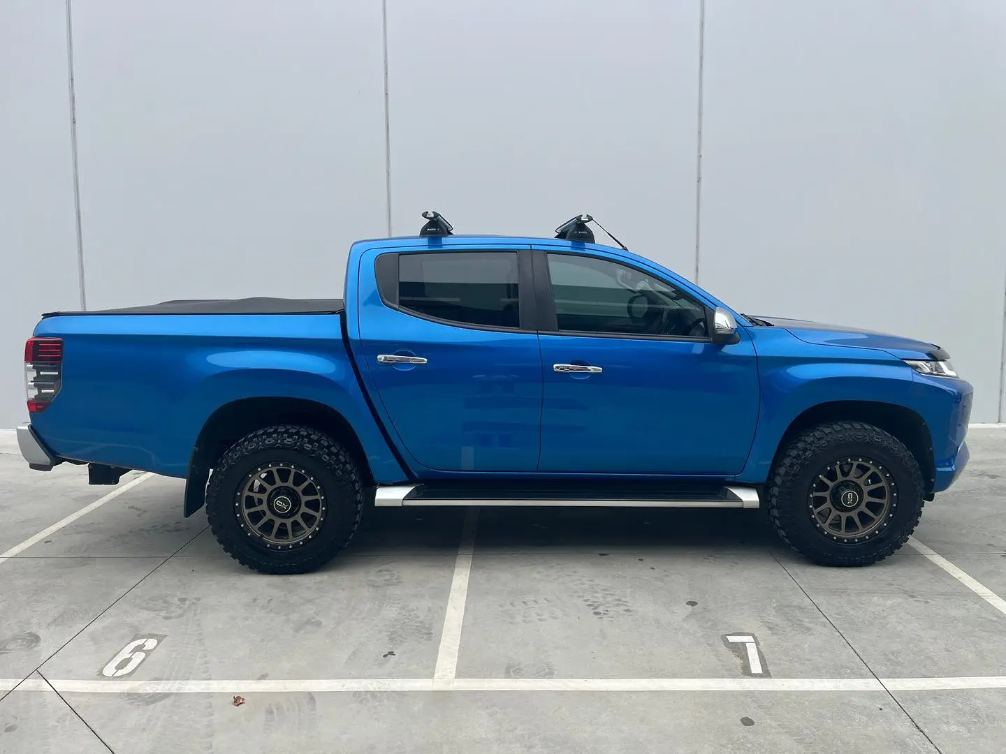 2020 Mitsubishi Triton Gallery Image 23
