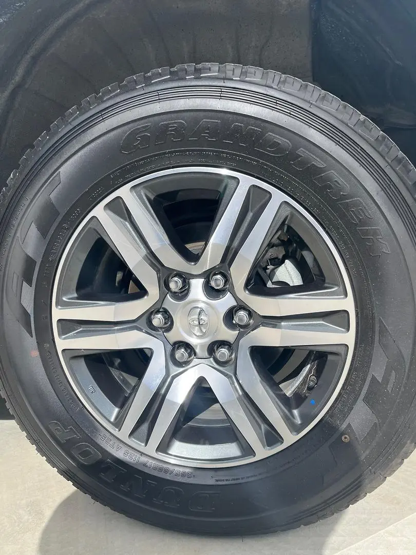 2025 Toyota Fortuner Gallery Image 5