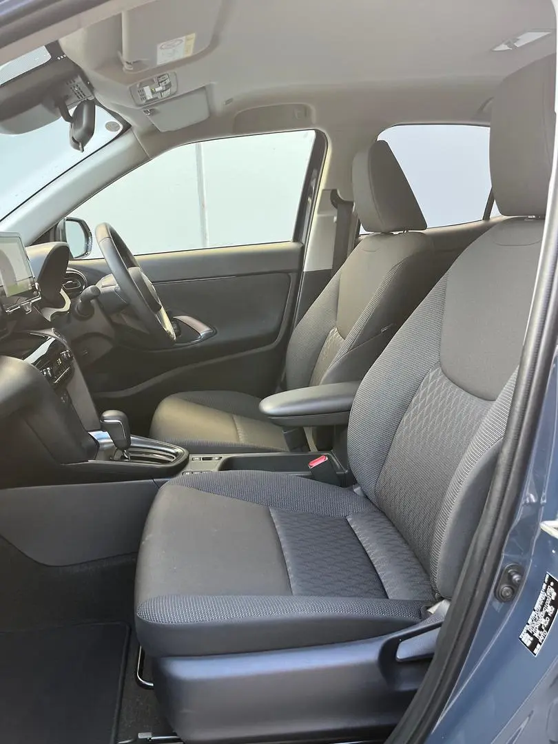 2025 Toyota Yaris Cross Gallery Image 7