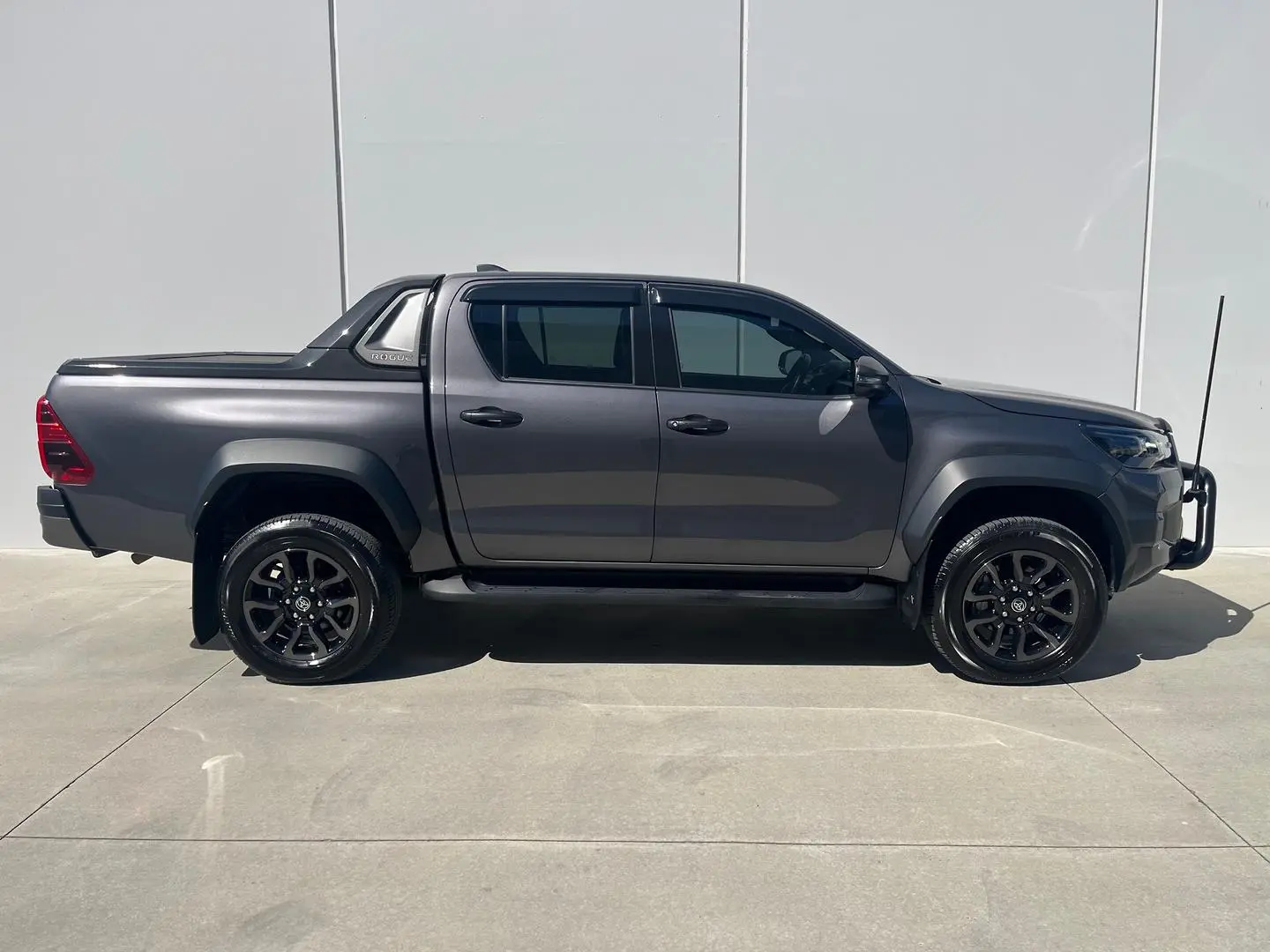 2023 Toyota Hilux Gallery Image 25