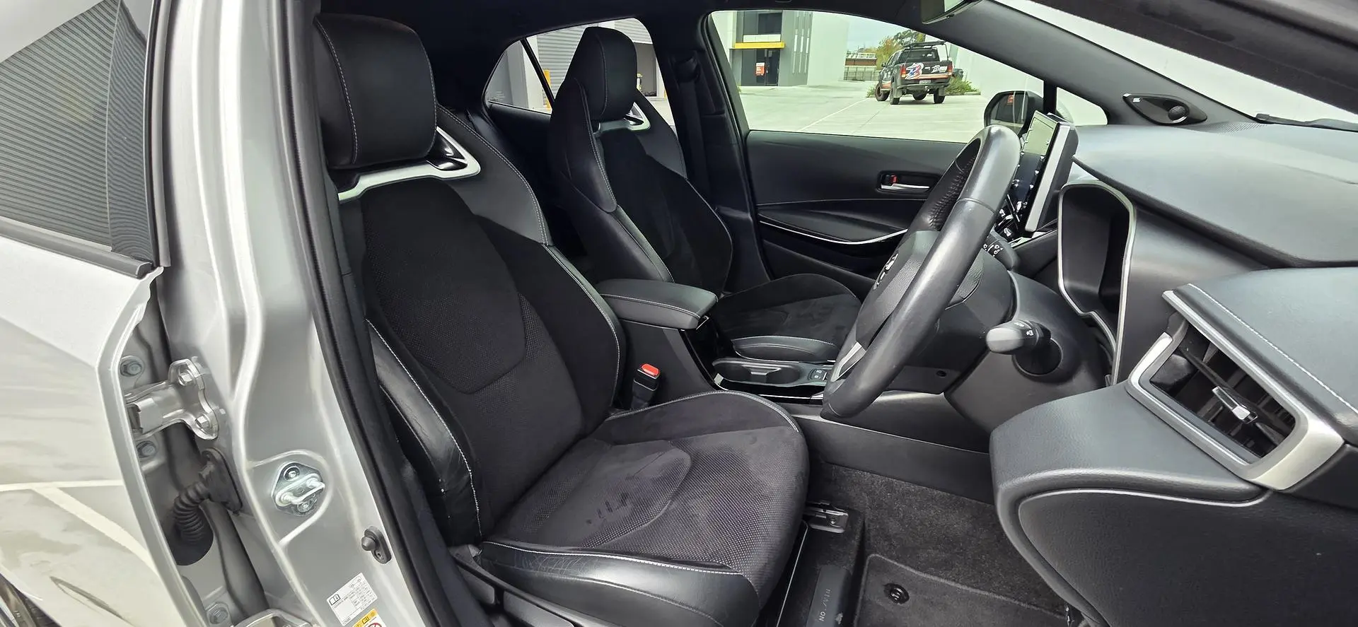 2019 Toyota Corolla Gallery Image 16
