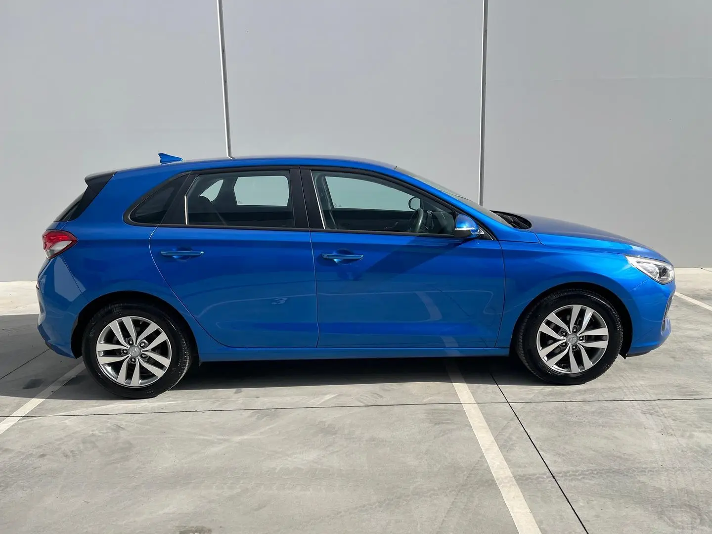2018 Hyundai i30 Gallery Image 23