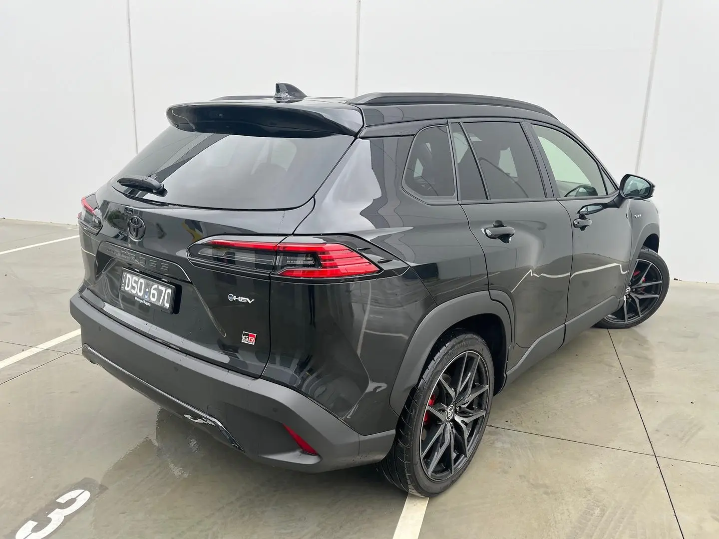 2025 Toyota Corolla Cross Gallery Image 12