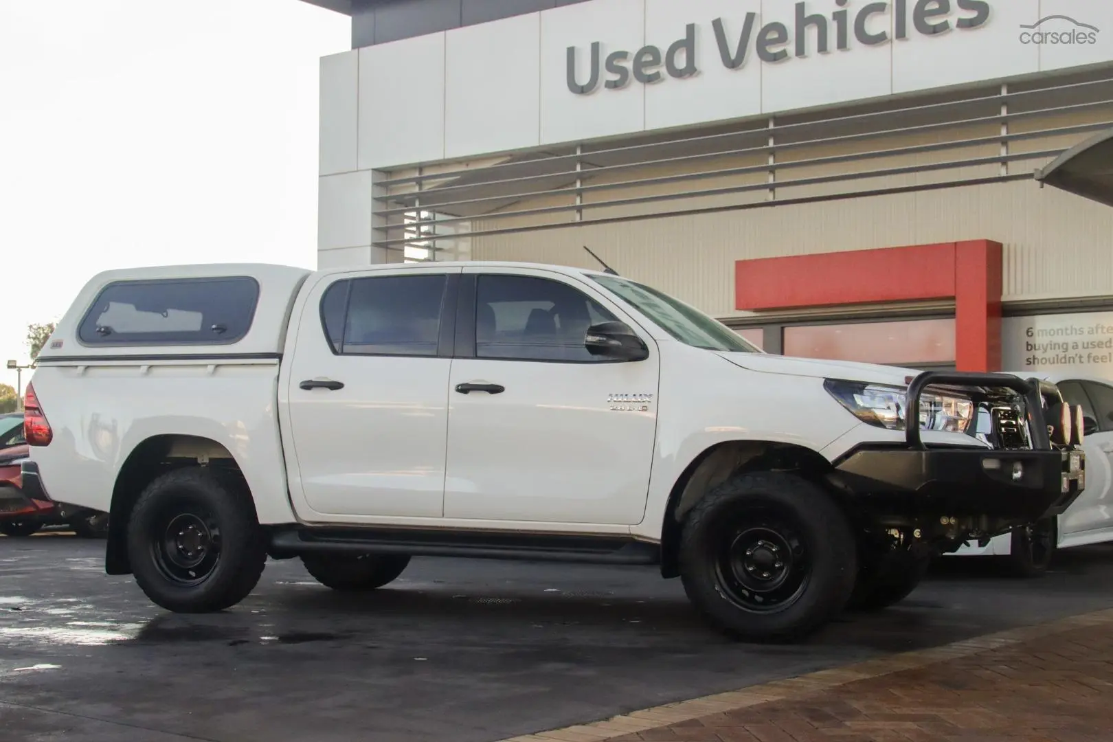 2019 Toyota Hilux Image 3