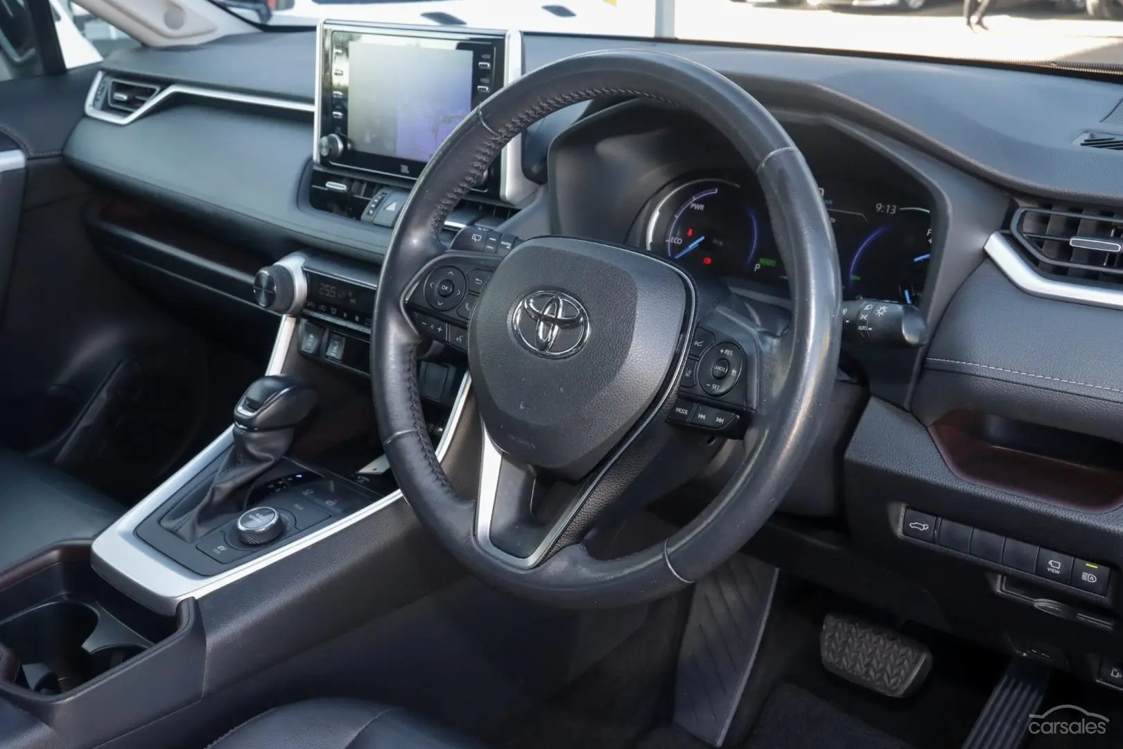 2019 Toyota RAV4 Image 7