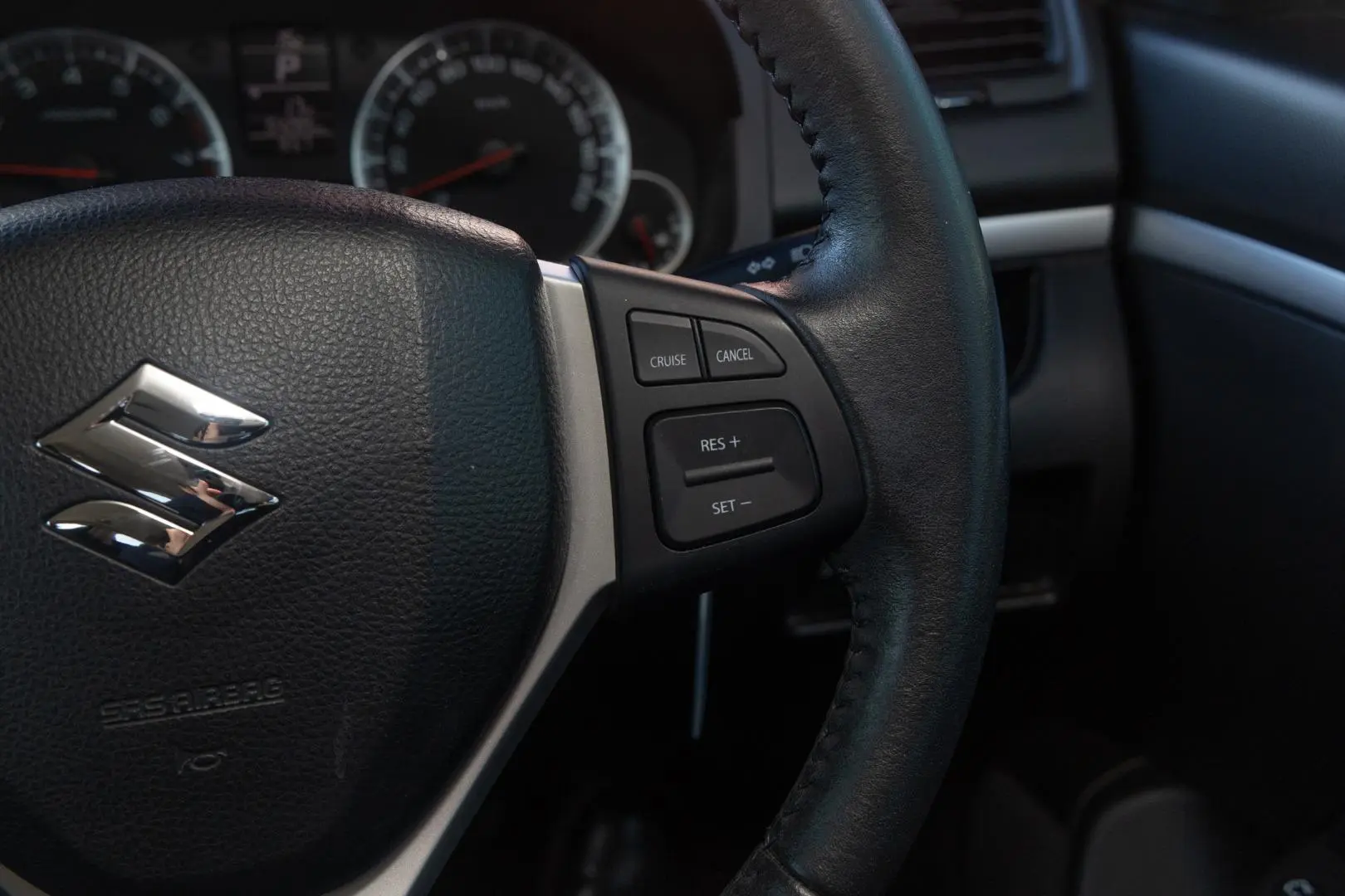 2016 Suzuki Swift Gallery Image 12