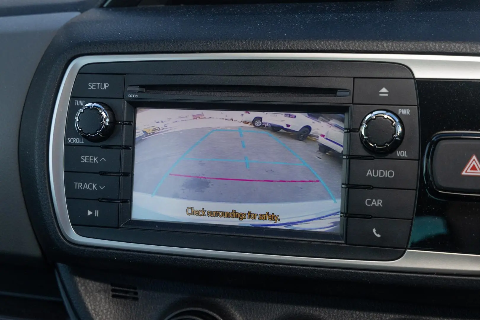 2015 Toyota Yaris Gallery Image 15