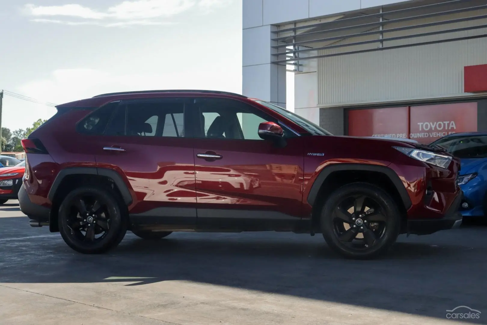 2019 Toyota RAV4 Image 3