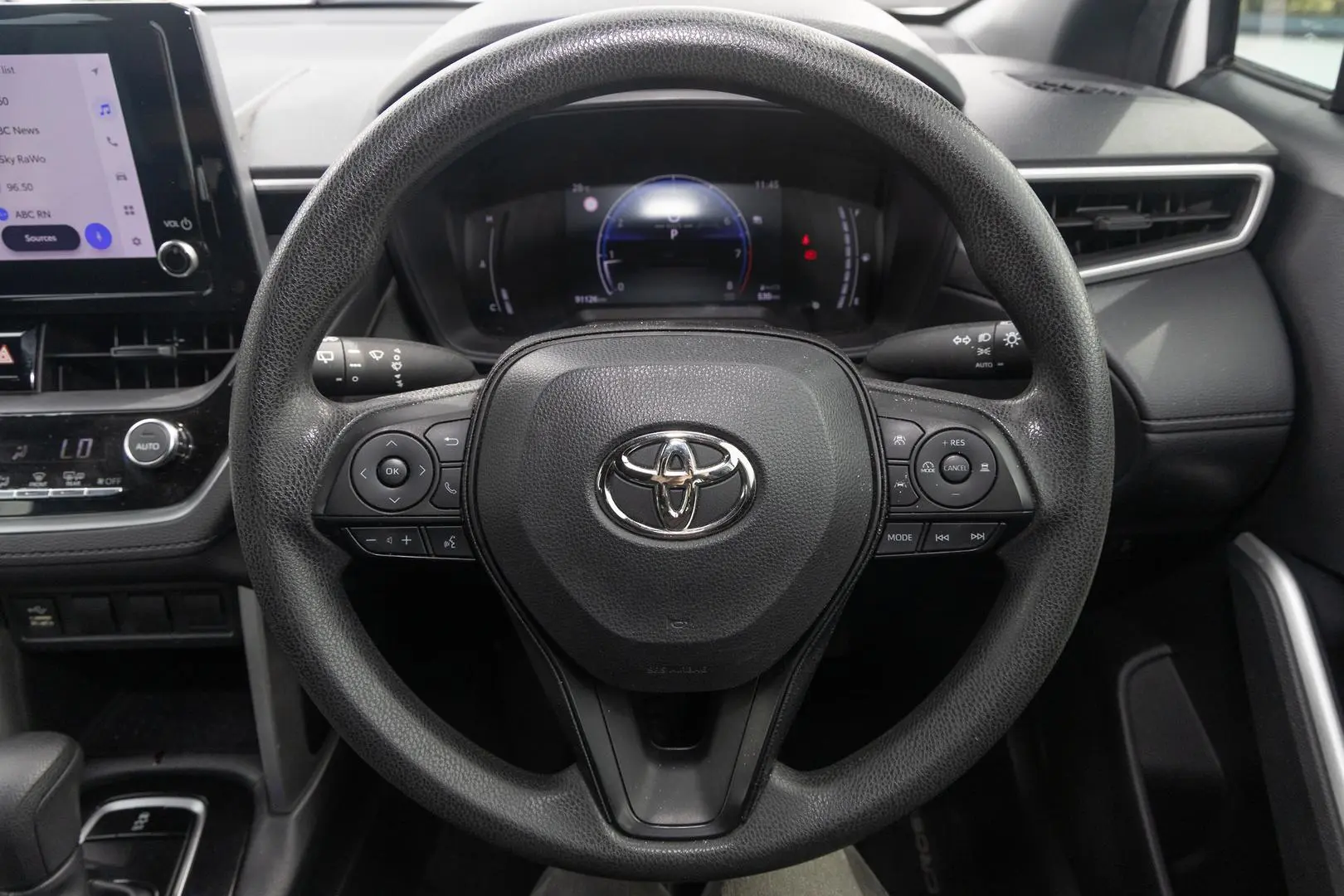 2022 Toyota Corolla Cross Gallery Image 10