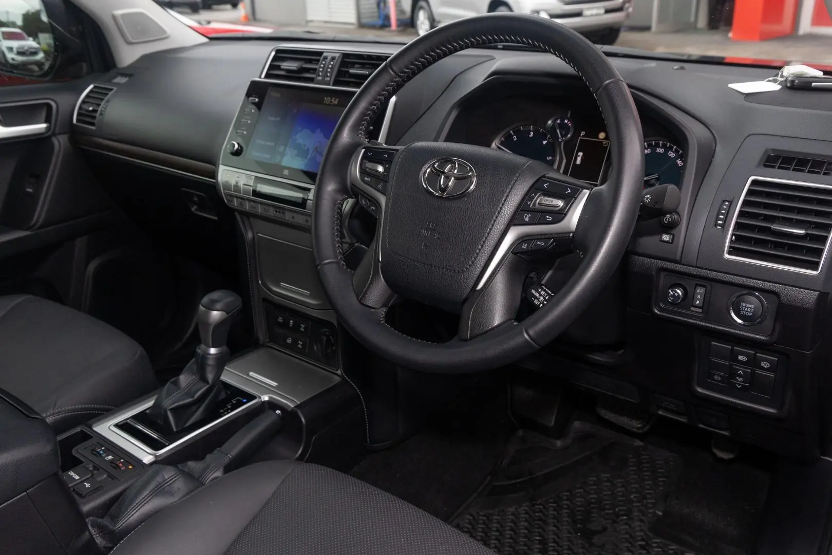 2023 Toyota Landcruiser Prado Gallery Image 7