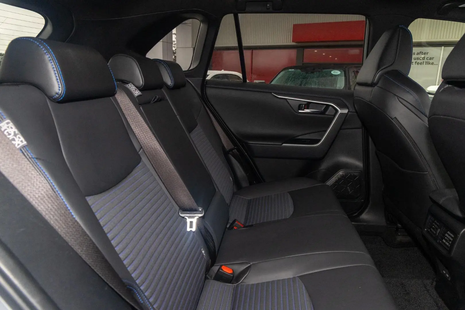 2023 Toyota RAV4 Gallery Image 9
