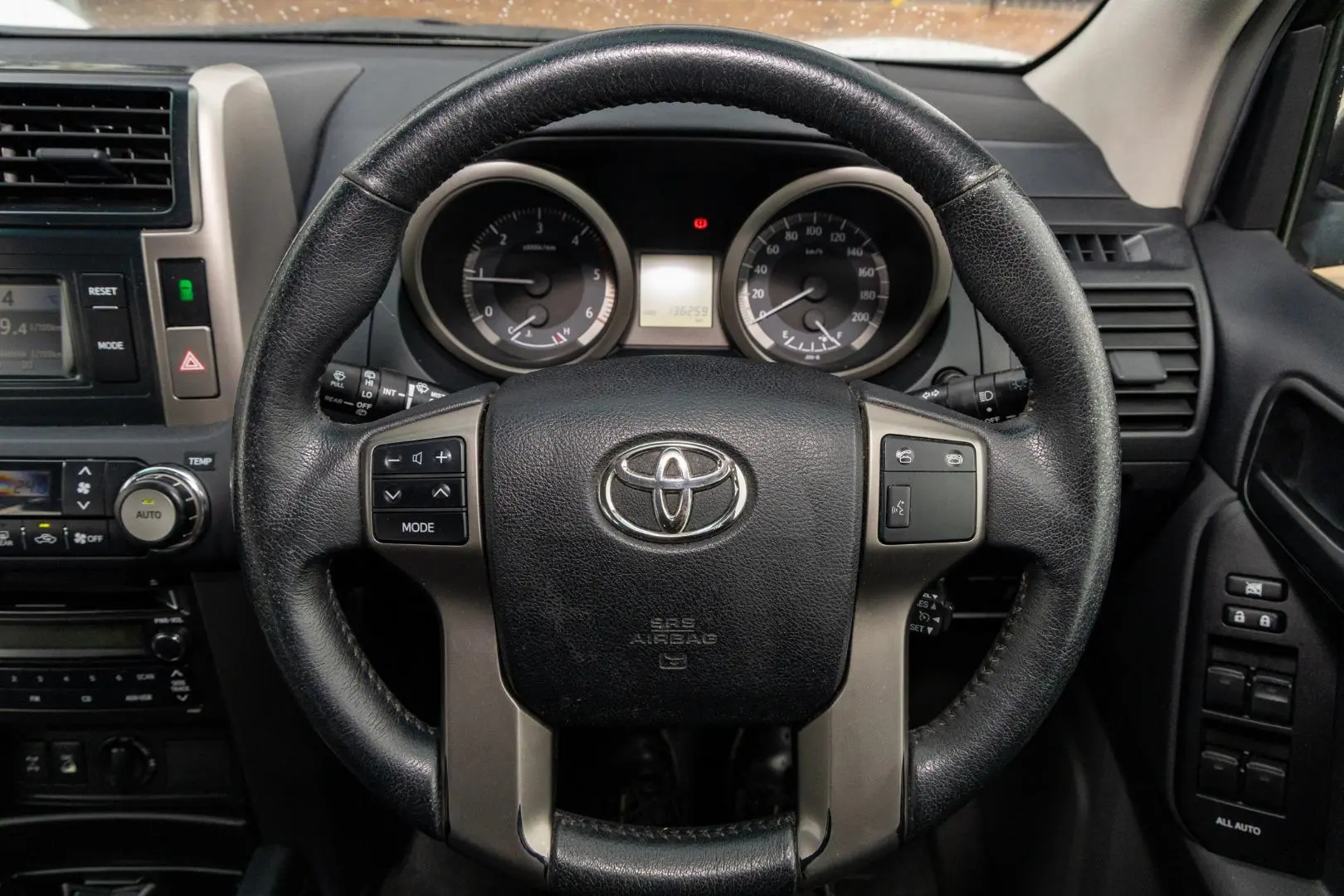 2011 Toyota Landcruiser Prado Gallery Image 10