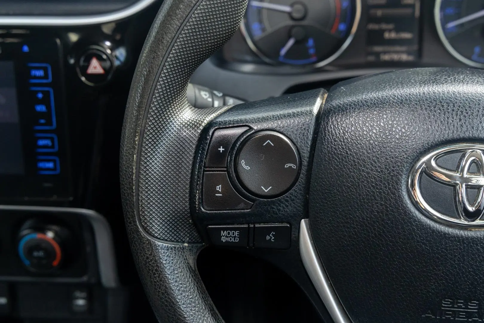 2018 Toyota Corolla Gallery Image 11