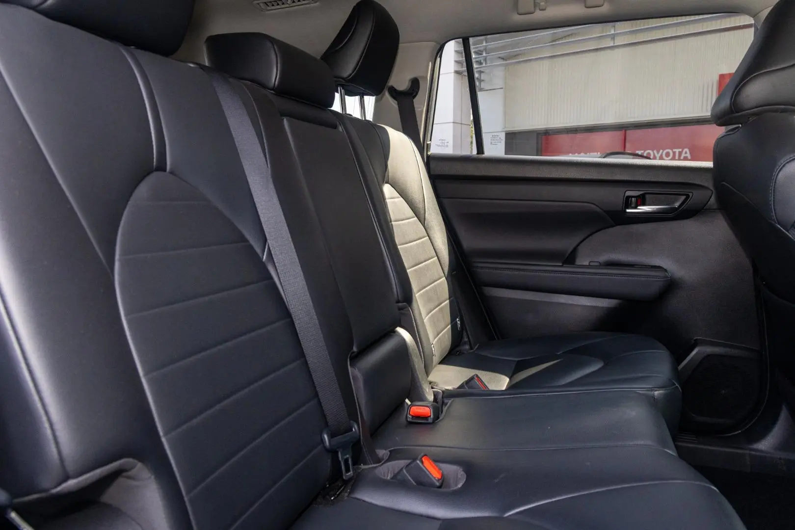 2021 Toyota Kluger Gallery Image 9