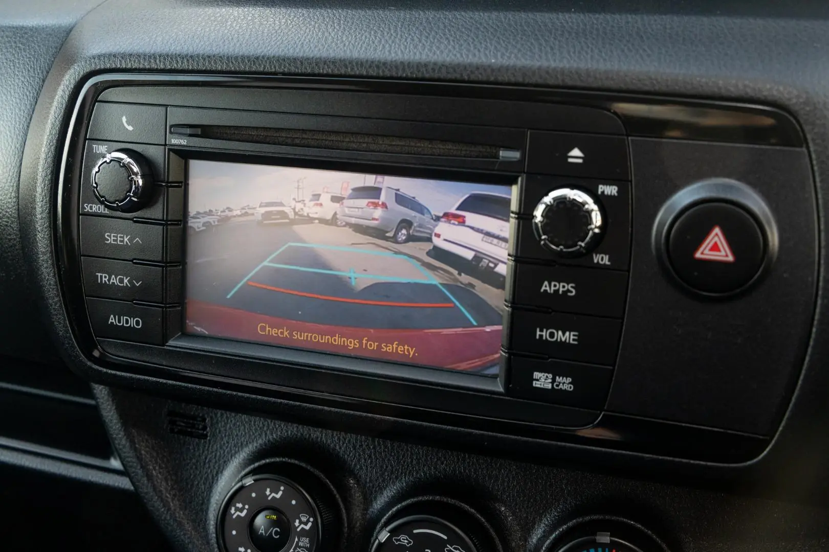 2018 Toyota Yaris Gallery Image 15