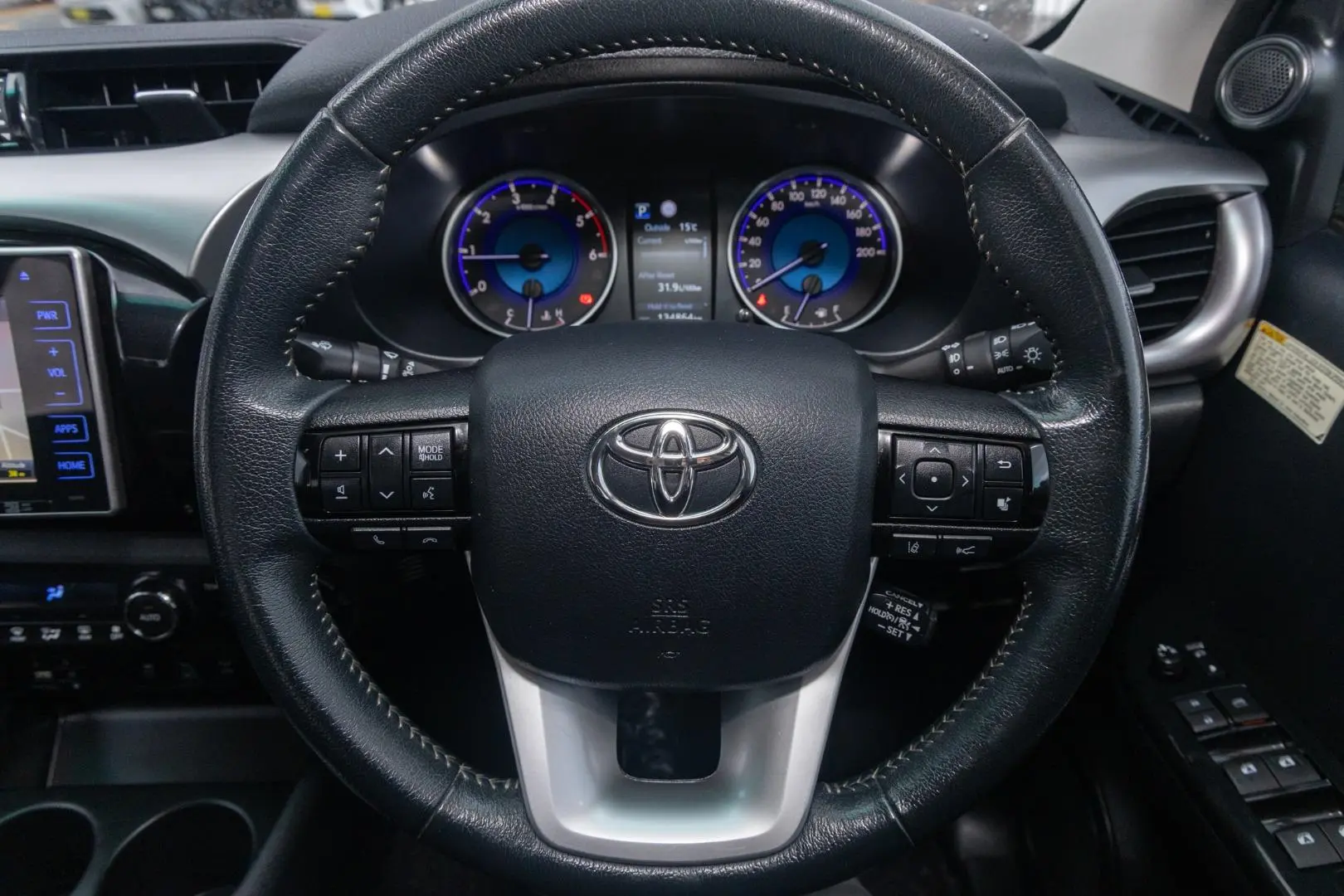 2019 Toyota Hilux Gallery Image 10
