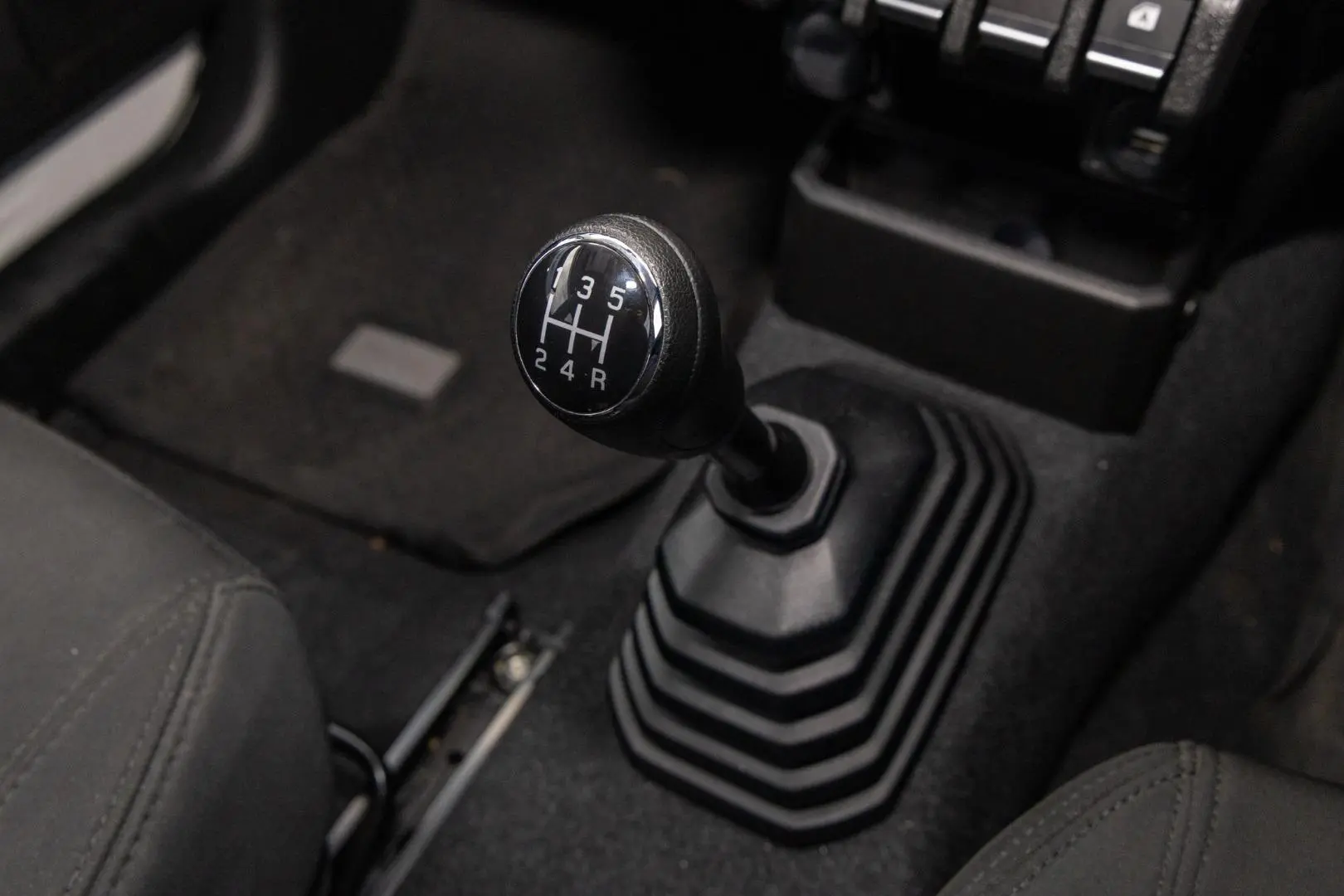 2023 Suzuki Jimny Gallery Image 16