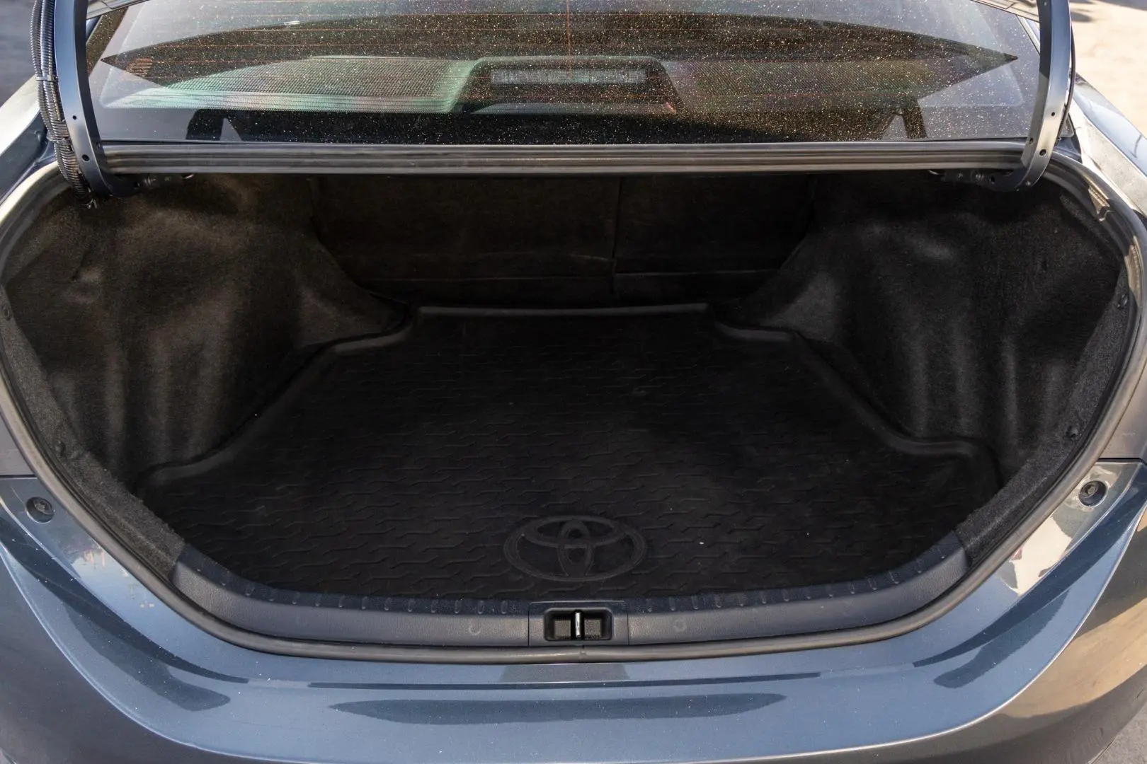 2018 Toyota Corolla Gallery Image 19