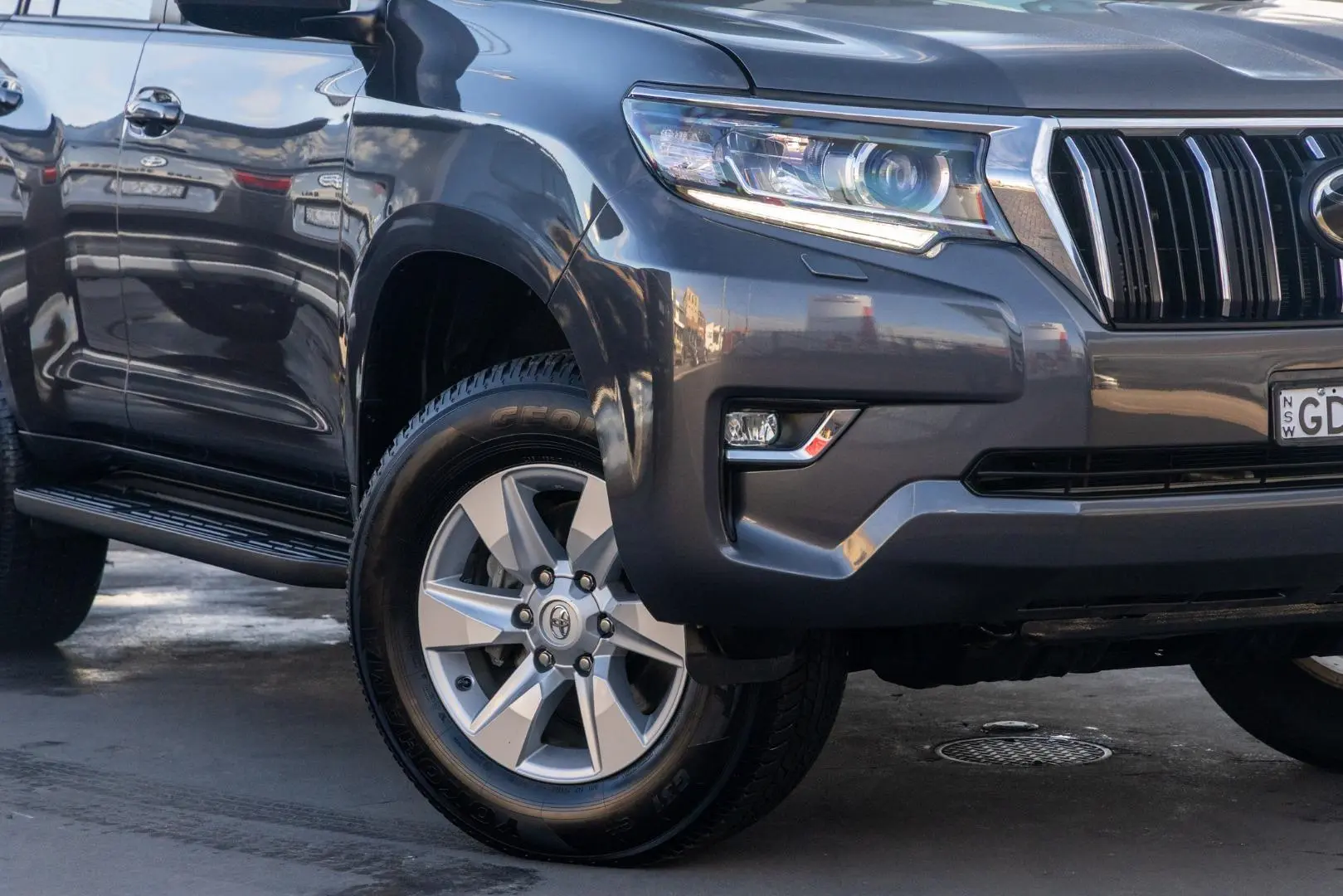 2021 Toyota Landcruiser Prado Gallery Image 6