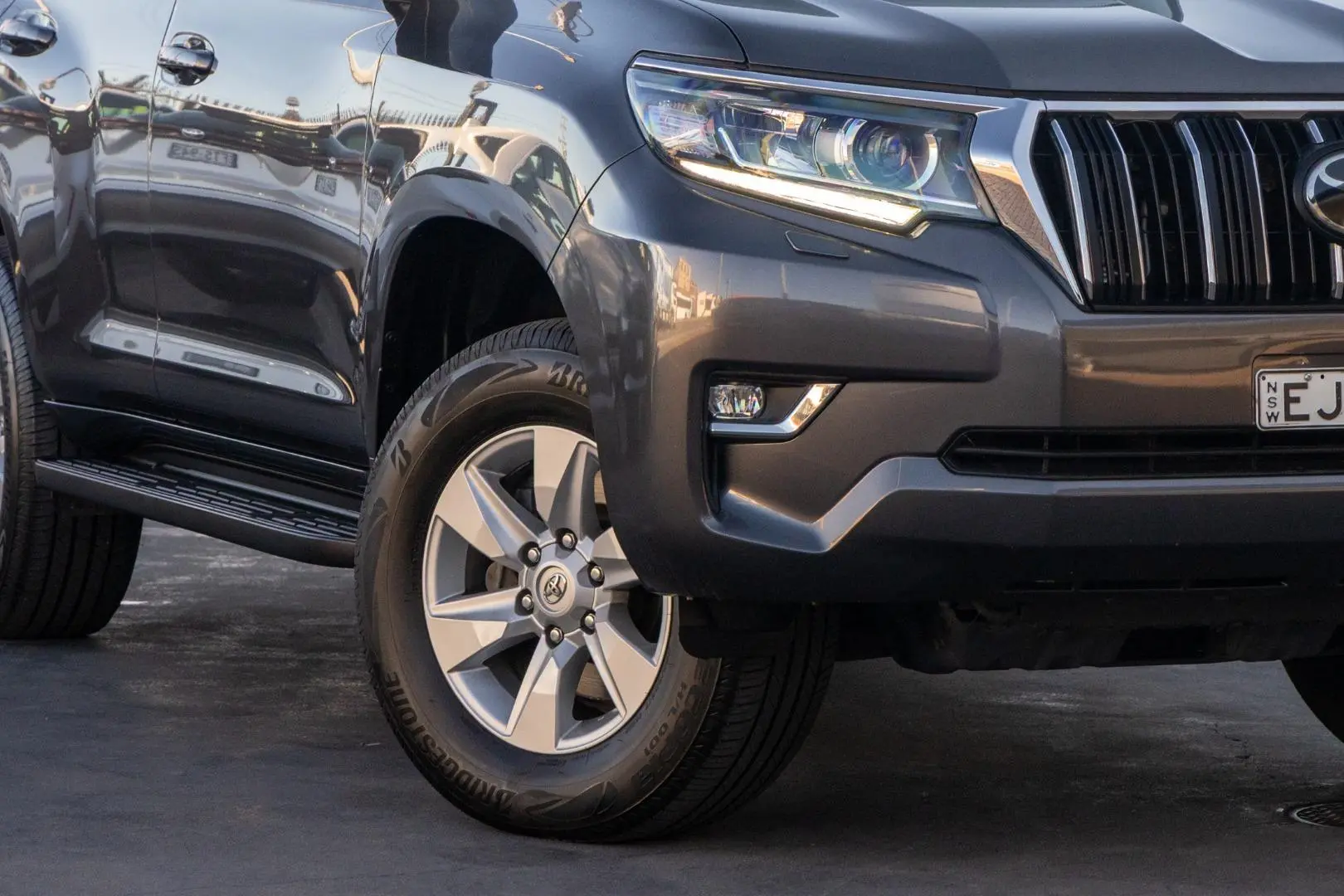 2020 Toyota Landcruiser Prado Gallery Image 6