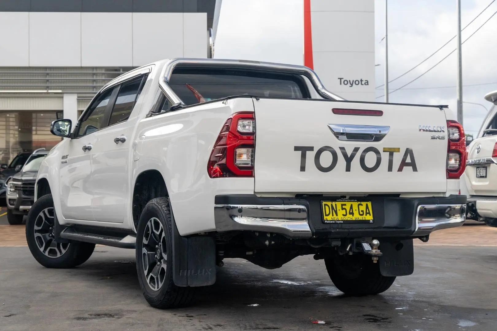 2020 Toyota Hilux Gallery Image 2