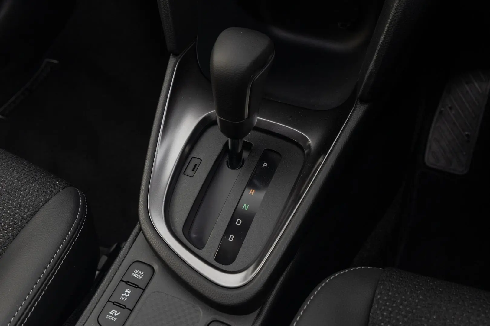 2025 Toyota Yaris Cross Gallery Image 17