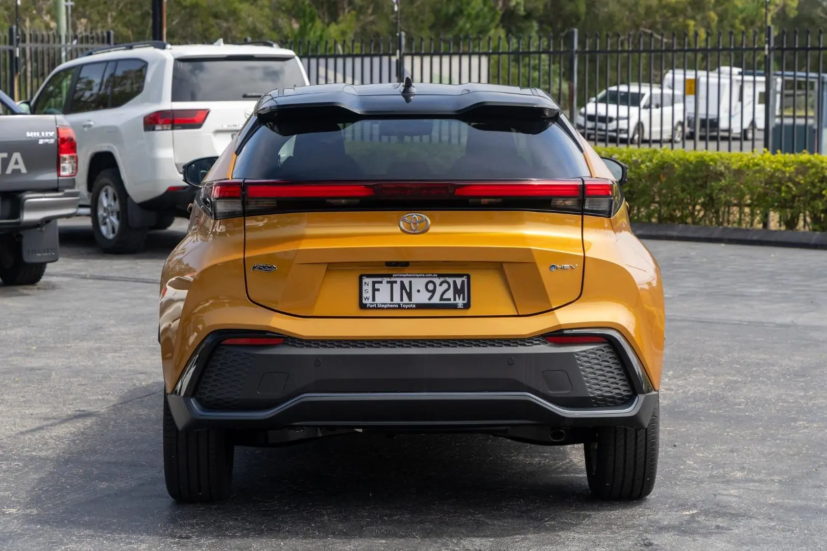 2025 Toyota C-HR Gallery Image 5