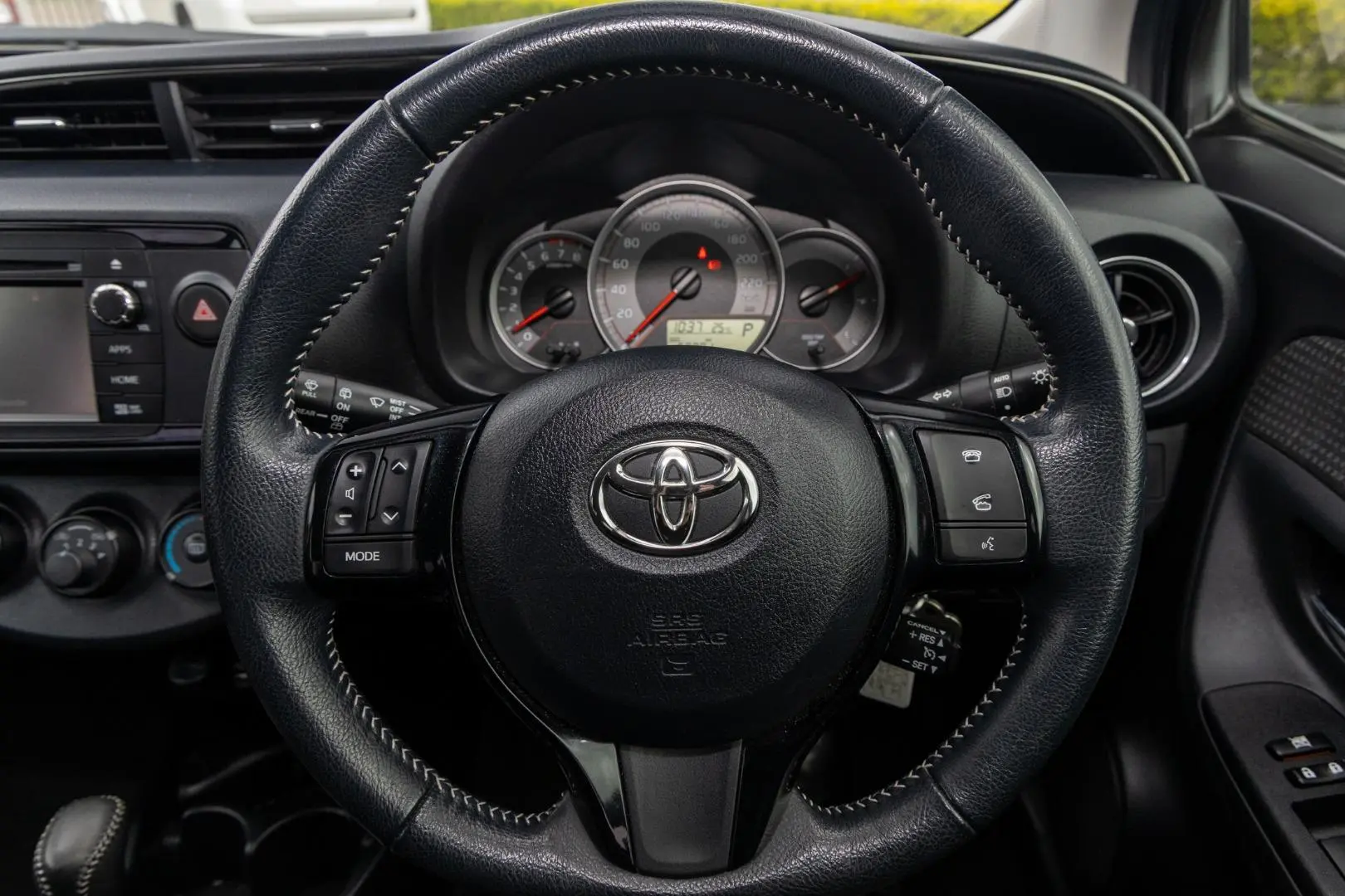 2018 Toyota Yaris Gallery Image 10