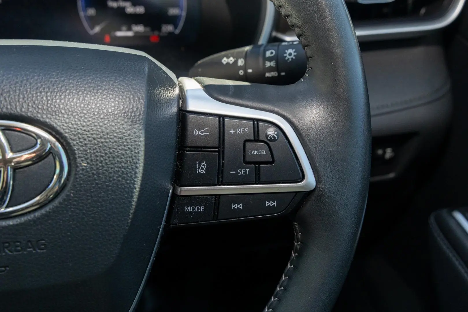 2023 Toyota Kluger Gallery Image 12