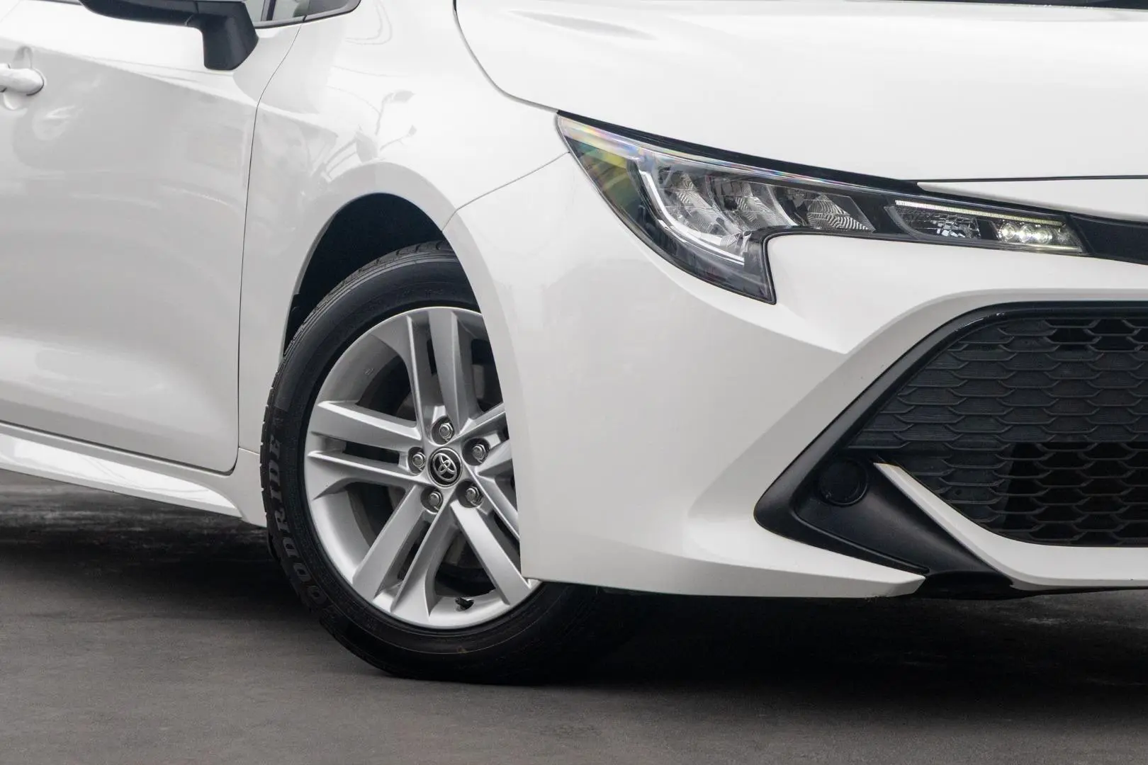 2021 Toyota Corolla Gallery Image 6