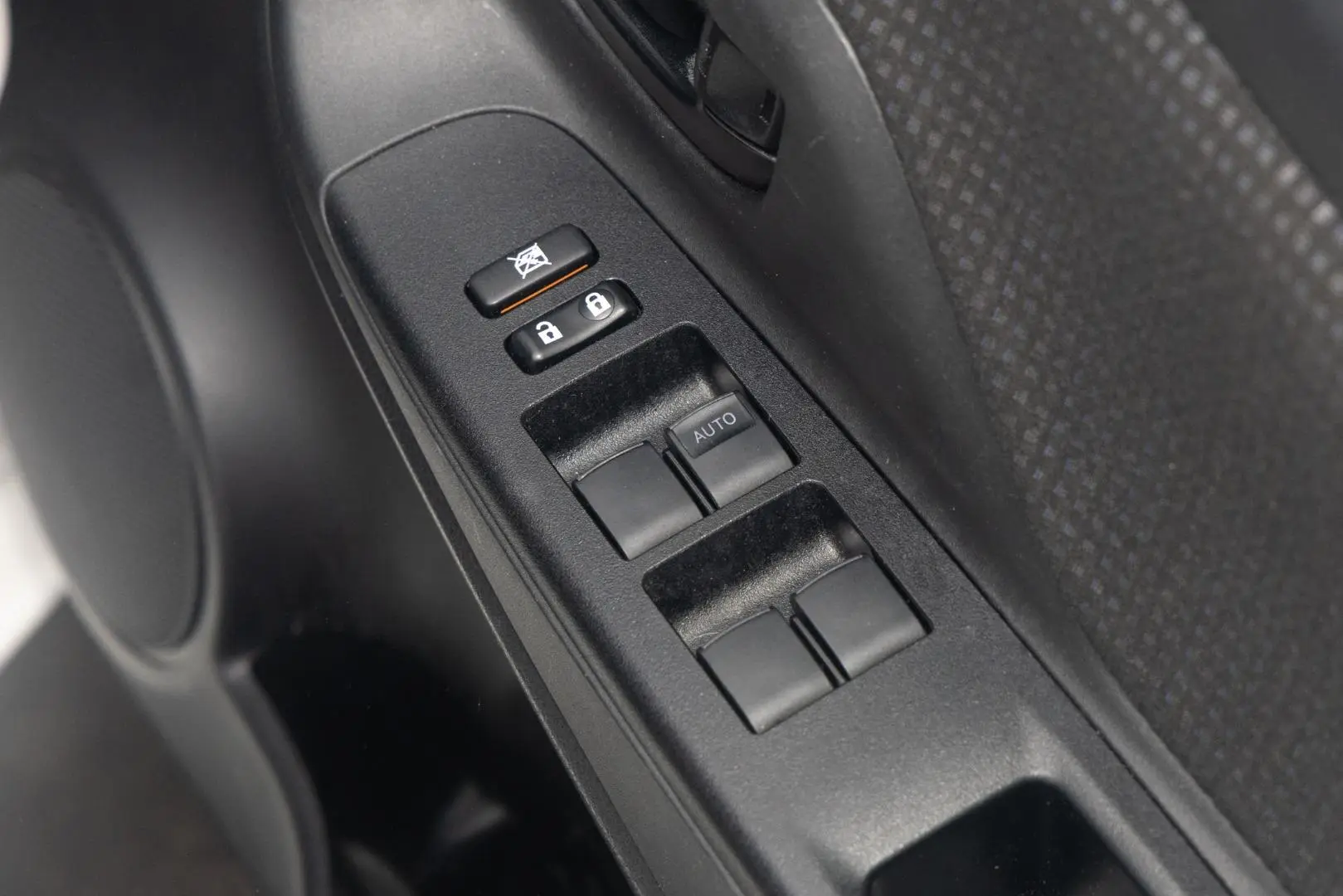 2019 Toyota Yaris Gallery Image 18