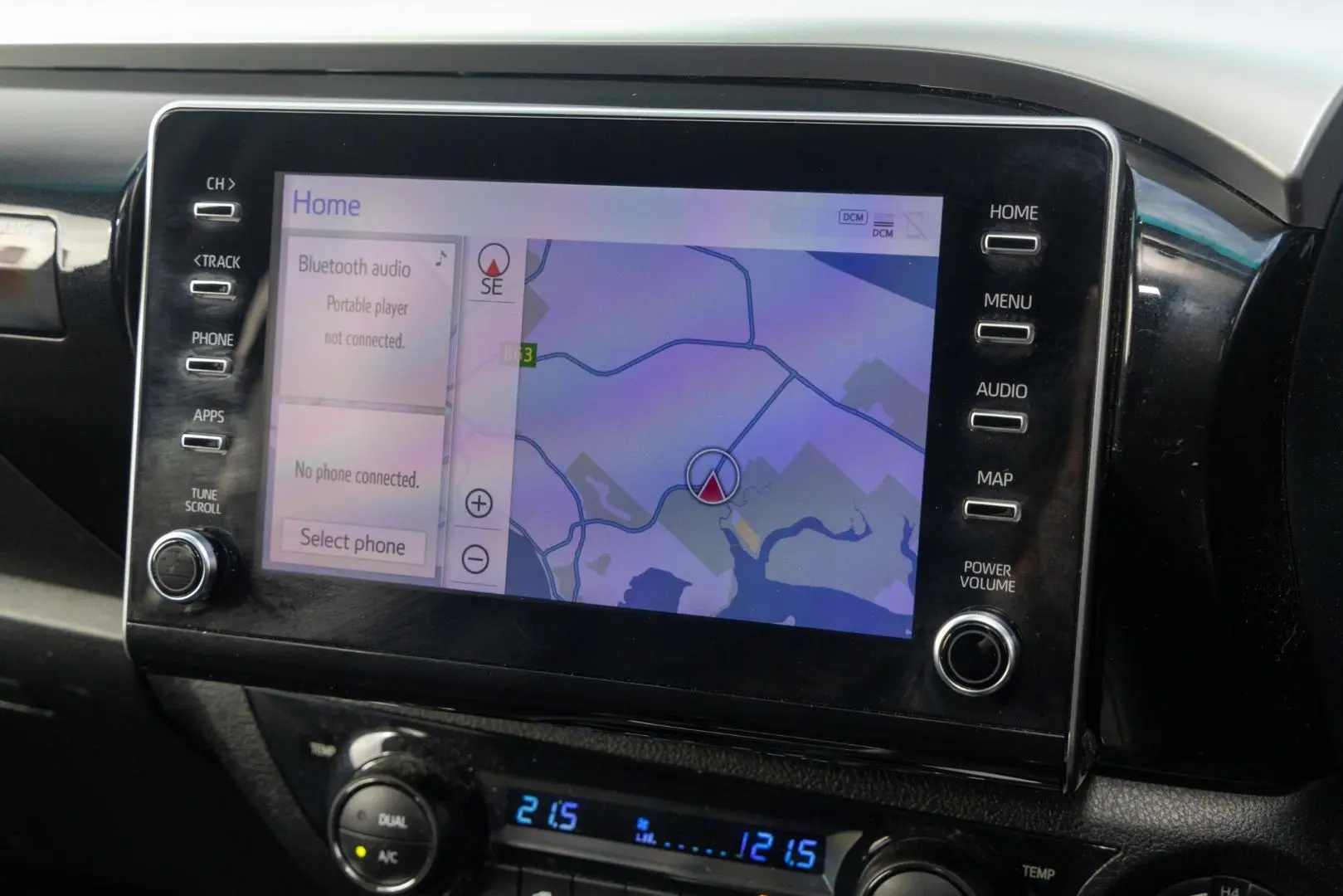 2022 Toyota Hilux Gallery Image 14
