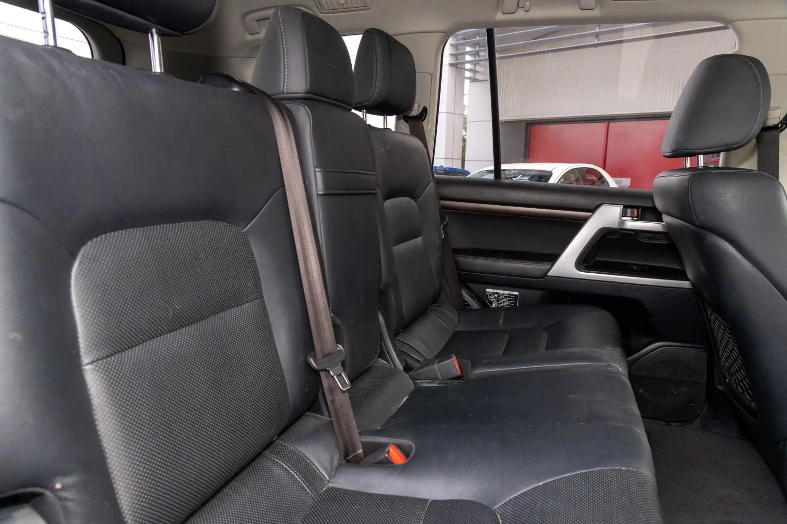 2019 Toyota Landcruiser Gallery Image 9