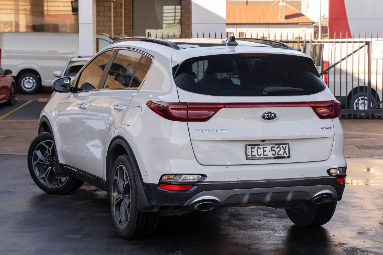 2019 Kia Sportage Gallery Image 2