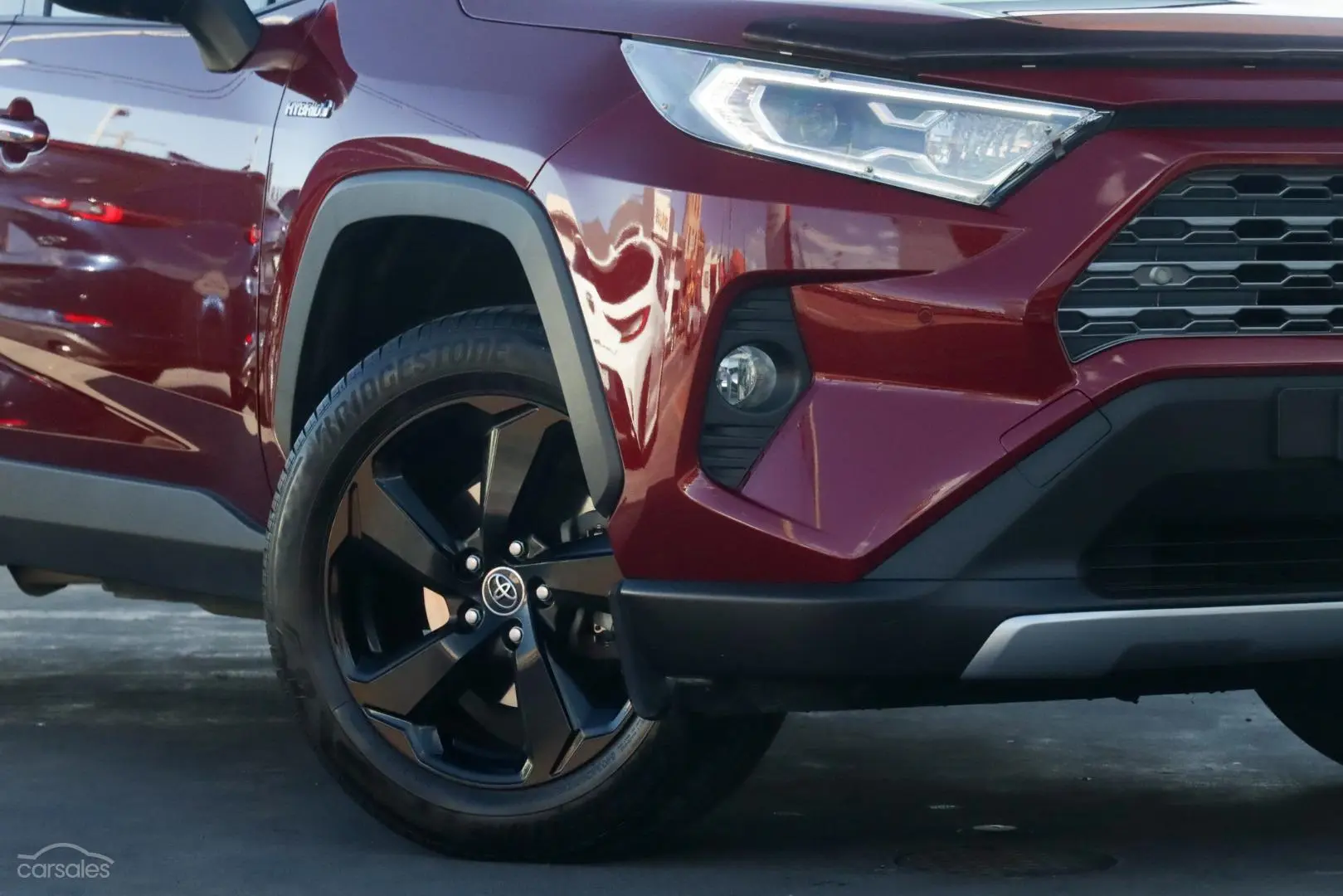 2019 Toyota RAV4 Image 6