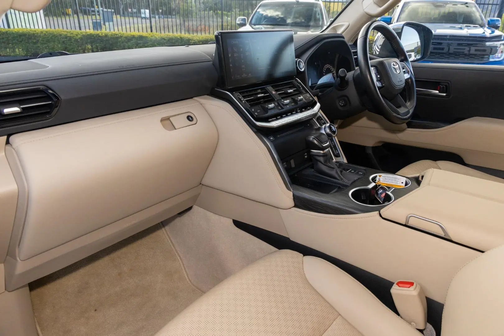 2023 Toyota Landcruiser Gallery Image 8