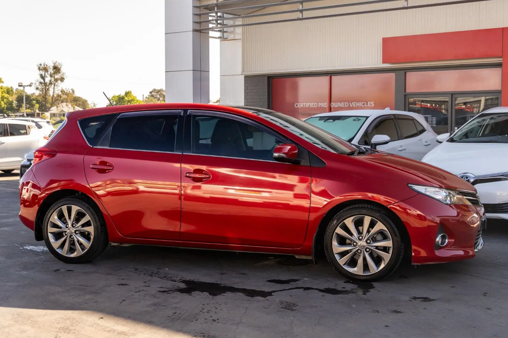 2014 Toyota Corolla Gallery Image 3