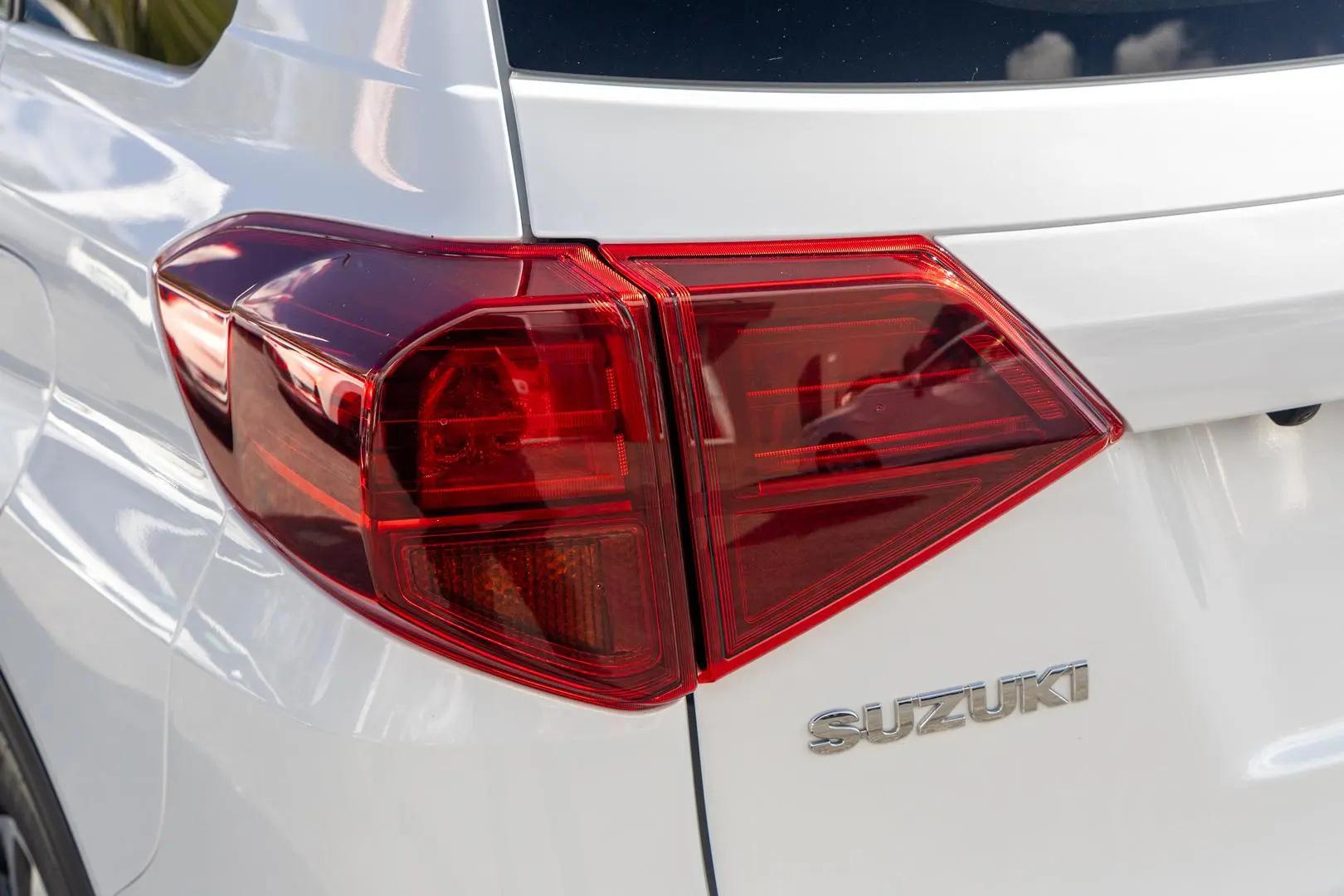 2021 Suzuki Vitara Gallery Image 20