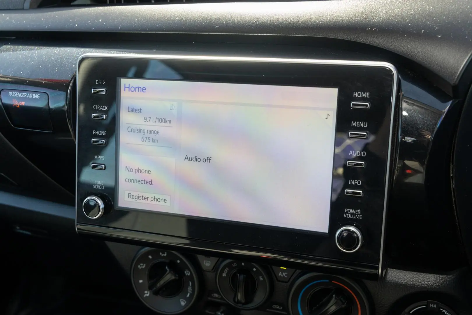 2021 Toyota Hilux Gallery Image 14