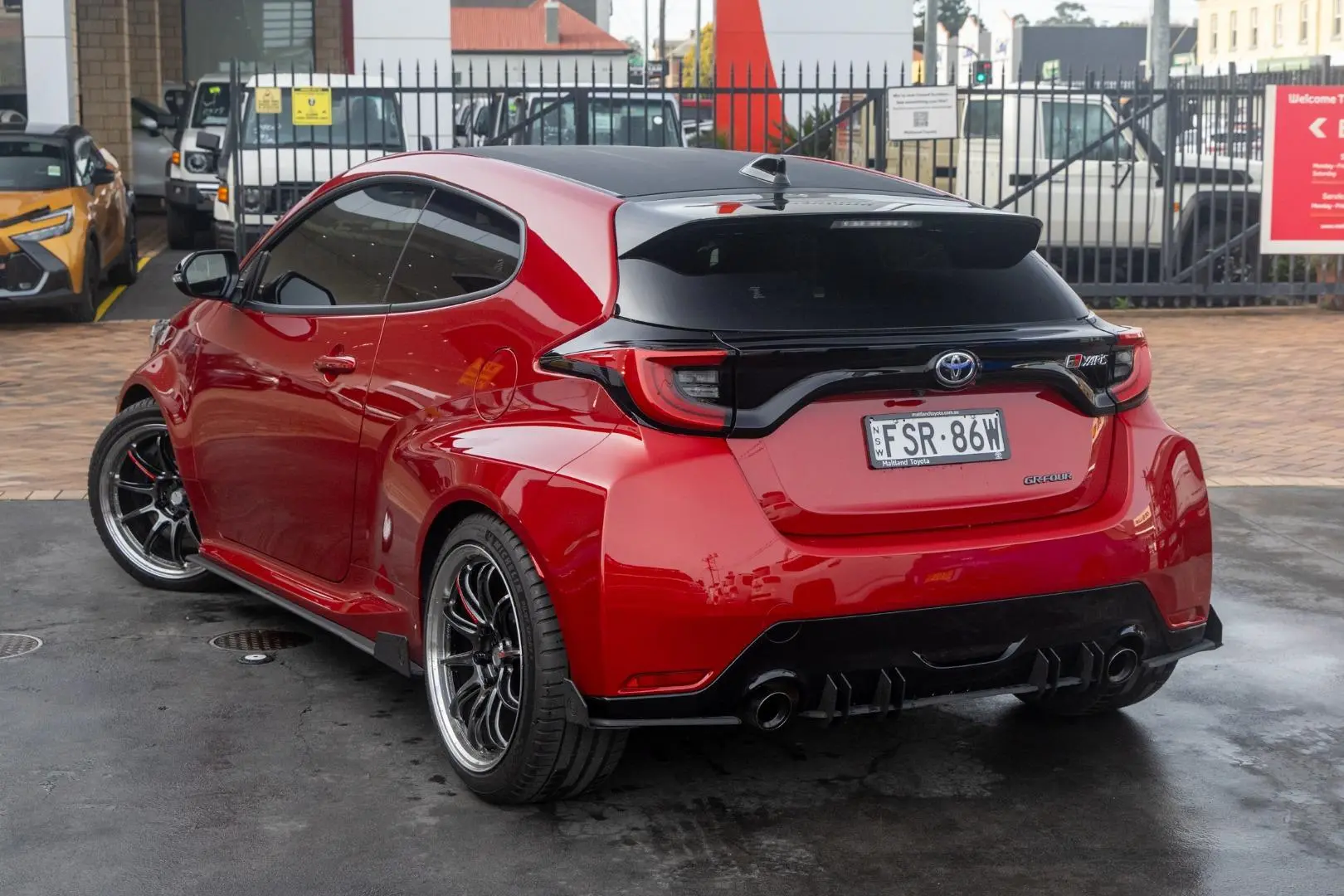 2021 Toyota Yaris Gallery Image 2