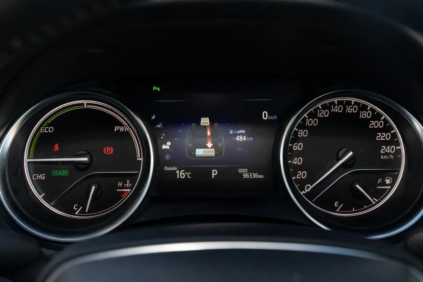 2018 Toyota Camry Gallery Image 13