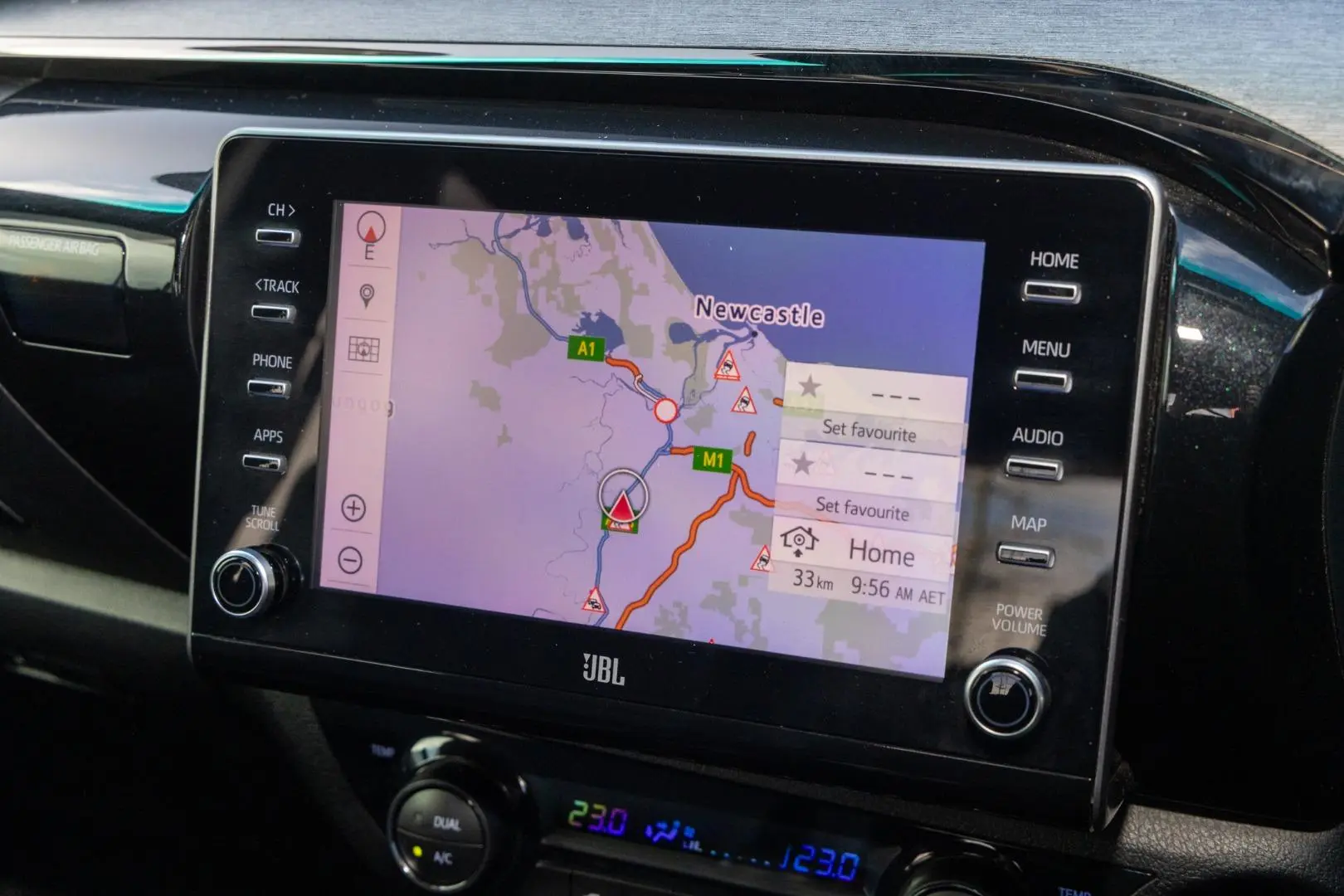 2024 Toyota Hilux Gallery Image 14