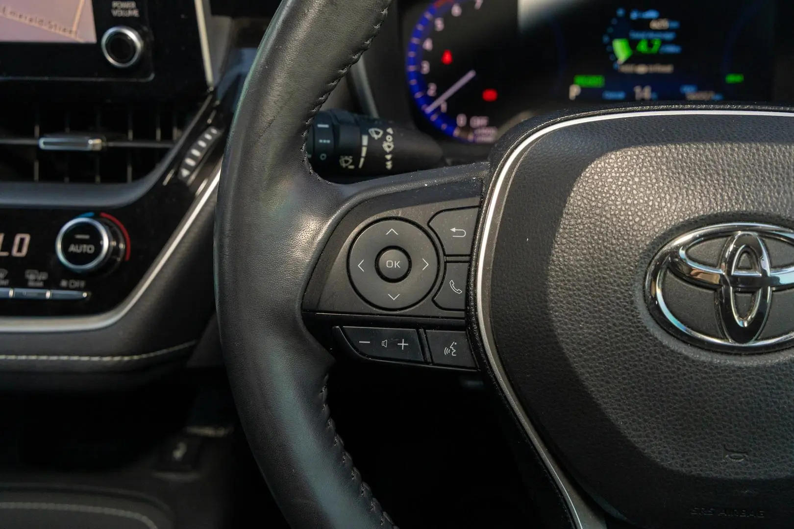 2019 Toyota Corolla Gallery Image 11