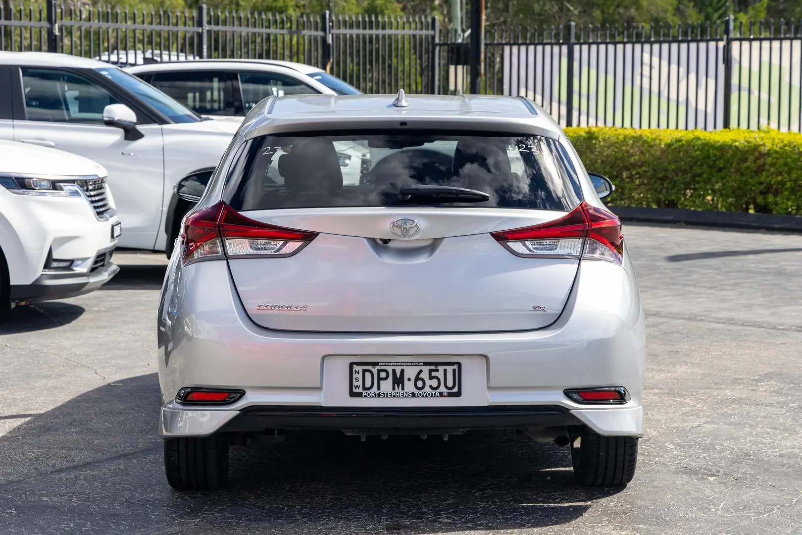 2017 Toyota Corolla Gallery Image 5