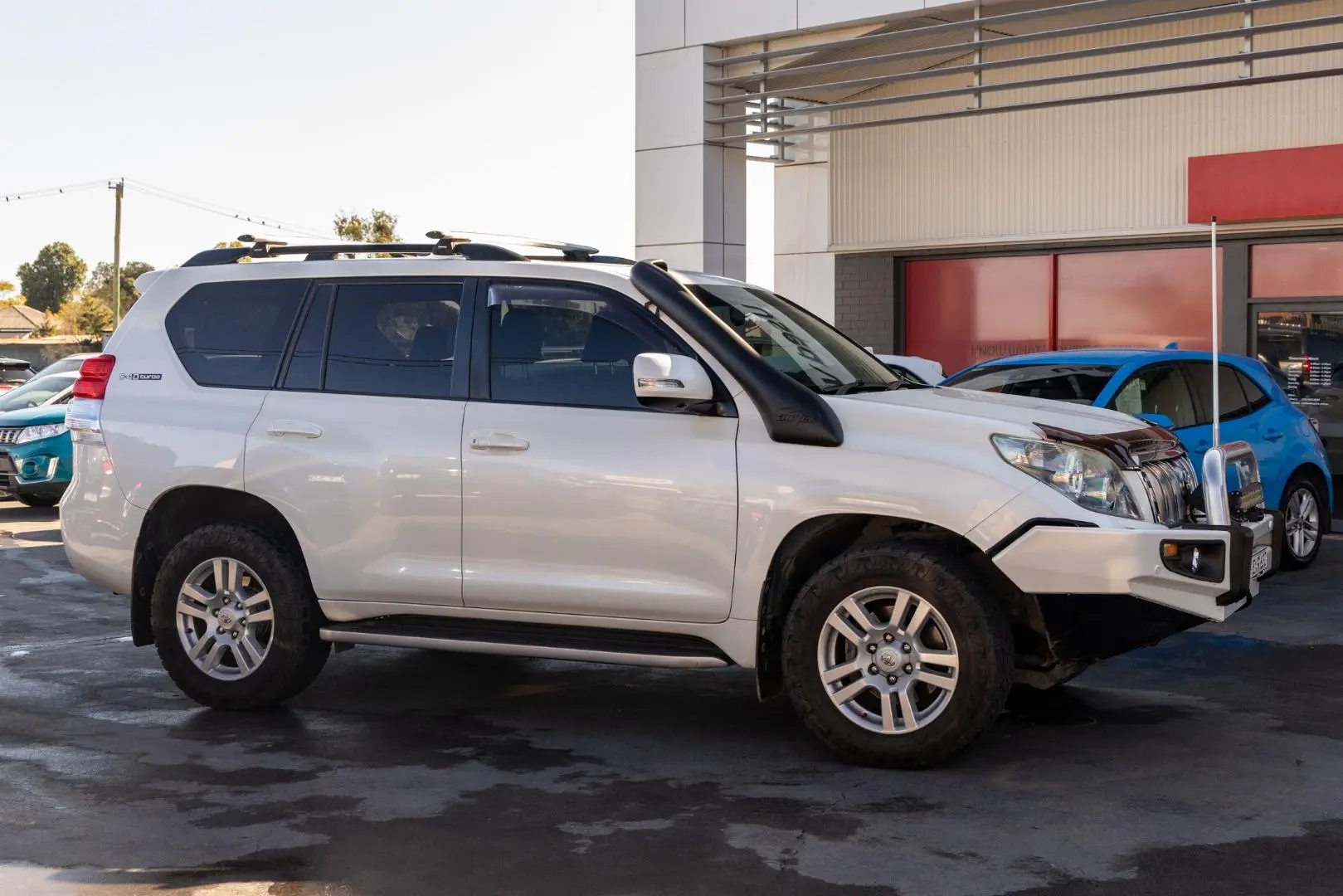 2011 Toyota Landcruiser Prado Gallery Image 3