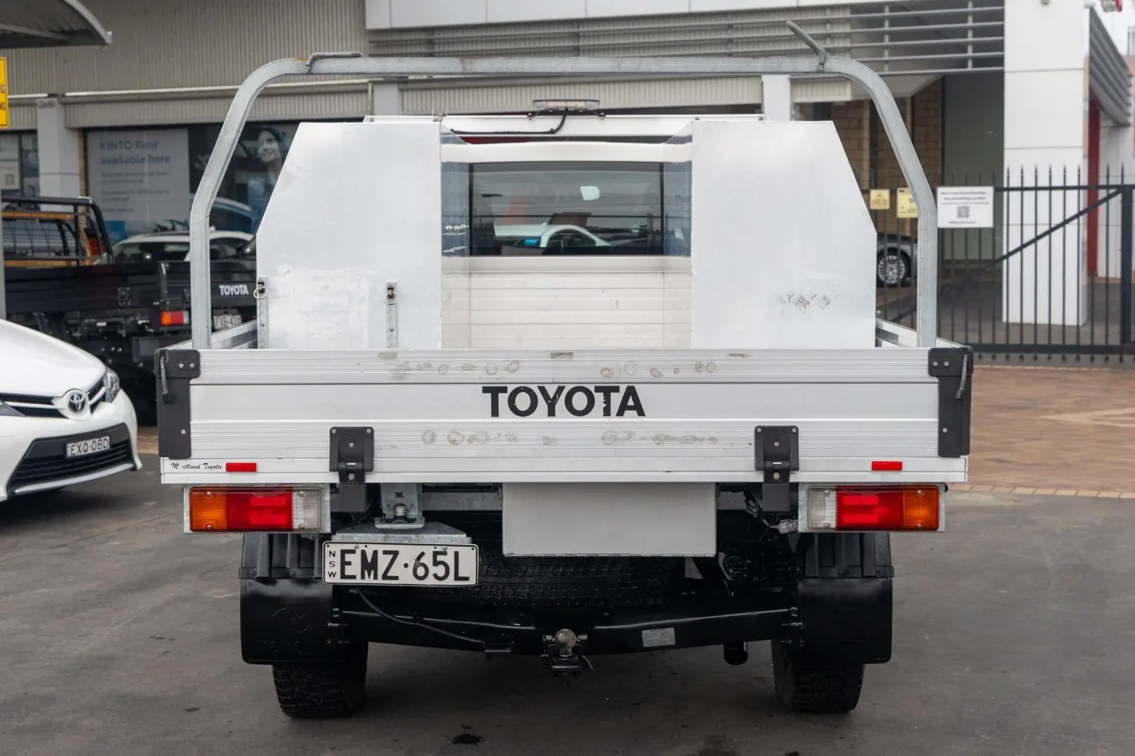 2021 Toyota Hilux Gallery Image 5