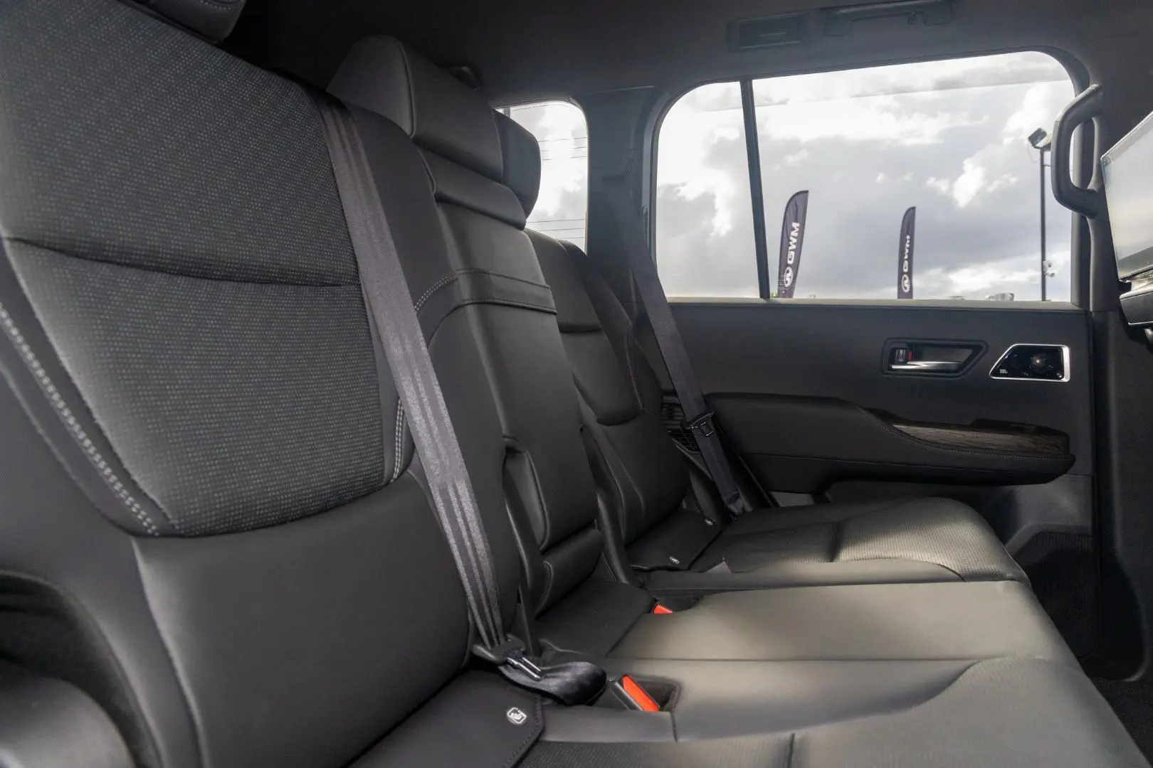 2024 Toyota Landcruiser Gallery Image 9