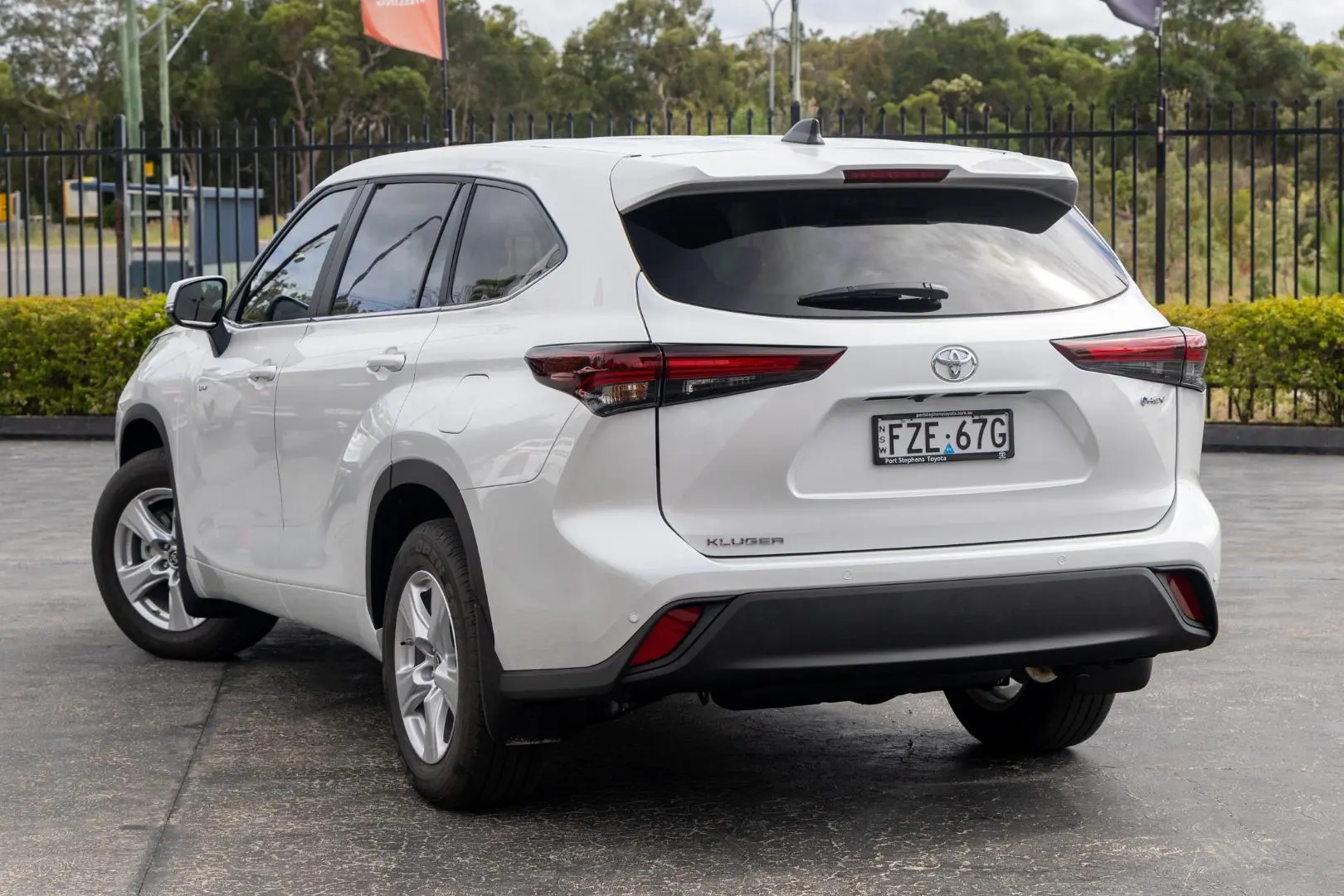 2025 Toyota Kluger Gallery Image 2