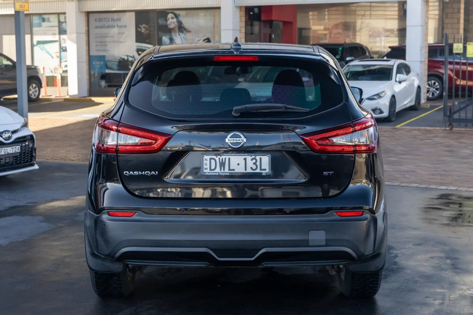 2017 Nissan QASHQAI Gallery Image 5